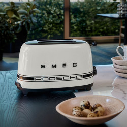 Тостер за хляб SMEG 50's Style Porsche TSF01PCWEU, 950W, 2 филии, 6 нива, Тавичка за трохи, Вграден кабел, Неръждаема стомана, Бял