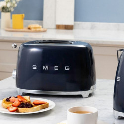 Тостер за хляб SMEG 50's Style TSF01NBEU, 950W, 2 филии, 6 нива, Тавичка за трохи, Вграден кабел, Неръждаема стомана, Тъмносин