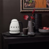 SMEG Porsche KLF03PCWEU elektromos vízforraló, 2400 W, 1,7 l, 360°-os talp, fényes felület, fehér