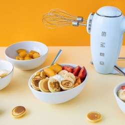 SMEG 50's Style HMF01PBEU Hand Mixer, 250W, 9 speeds, Turbo, Hidden LED display, Timer, Accessories, Blue