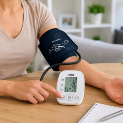 Πιεσόμετρο Oliver Voltz OV56510B, για τον δικέφαλο, οθόνη LCD, μνήμη 2×90 θέσεων, λευκό