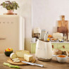 Σετ μαχαιριών με βάση SMEG KBSF02CR, 7 τεμάχια, Λαβές από ξύλο ακακίας, Γερμανικός ανοξείδωτος χάλυβας, Κρεμ