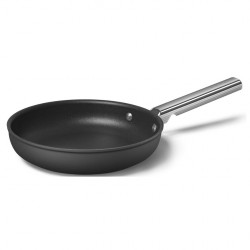 Tigaie cu capac SMEG CKFF2401BLM, 1,9 l, Ø24 cm, Acoperire cu teflon, Pana la 250°C, fără PFAS, Inductie, Negru