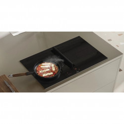 Plita vitroceramica incorporabila cu sistem de aspirare Elica Nikola Tesla Velvet BL/A/83, 7,2 kW, Capacitate de aspirare 620 m³/h, Autocapture, Comfort Silence, Bridge Zone, Stop&Go, Negru