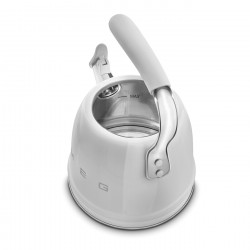 Smeg WKF01SS sípoló vízforraló, 2,3 l, indukciós, hőálló fogantyú, acél, ezüst színű