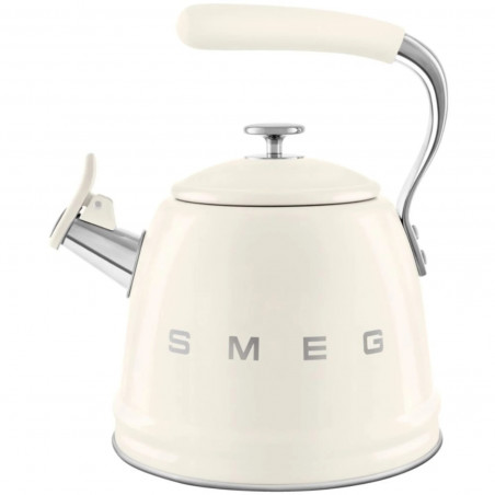 Smeg WKF01CR sípoló vízforraló, 2,3 l, indukciós, hőálló fogantyú, acél, krém színű