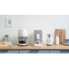 Aparat pentru spumarea laptelui Smeg MFF11WHEU, 500 W, 600 ml, 8 programe, cană detașabilă, oprire automată, alb