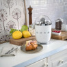 Smeg CJF11WHMEU Electric Citrus Juicer, 70 W, Drip-Proof System, Non-Slip Base, Matte White