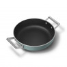 Ρηχή κατσαρόλα με καπάκι Smeg DPF2812EGM, 28 εκ., 4,3 λ., Κεραμική αντικολλητική επίστρωση, Κατάλληλη για φούρνο έως 250 °C, Χωρίς PFAS, Κατάλληλη για επαγωγικές εστίες, Σμαραγδένιο πράσινο