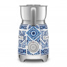 Aparat pentru spumarea laptelui Smeg Dolce & Gabbana MFF01DGBEU, 500 W, 600 ml, Oprire automată, Fără BPA, Albastru mediteranean