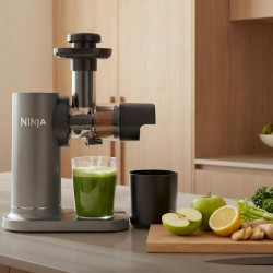 Ninja NeverClog JC152EU 3 az 1-ben gyümölcscentrifuga, 150 W, 700 ml, hideg préselés, darabolás, reszelés, gyümölcspép-szűrők, szürke