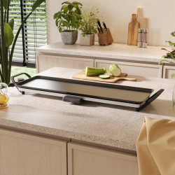 Swiss Haus Basel Premium SH-TP70 Teppanyaki Grill, 1800W, 70 x 23 cm, Ceramic Coating, Thermostat, Drip Pan, BPA- and PFAS-Free, Black