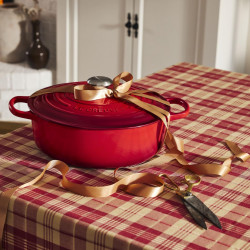 Le Creuset Cast Iron Roasting Pan 21179300602430, 30 cm, 6.2 L, Tight-fitting lid to lock in flavors, Oven-safe up to 260°C, Induction-compatible, Red